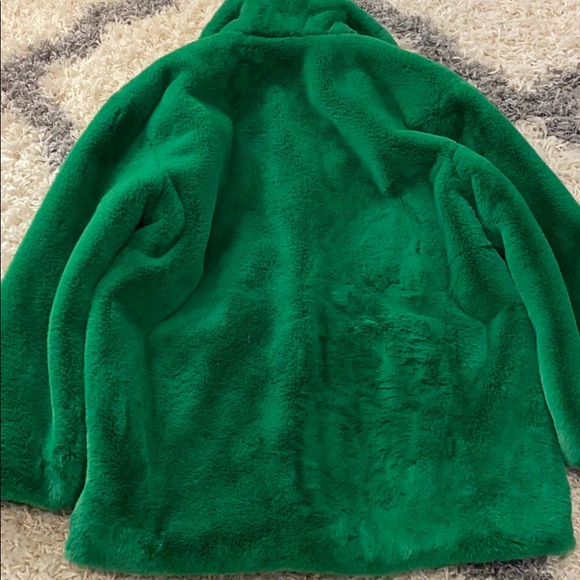 Warm green teddy coat nwot - Picture 8 of 9